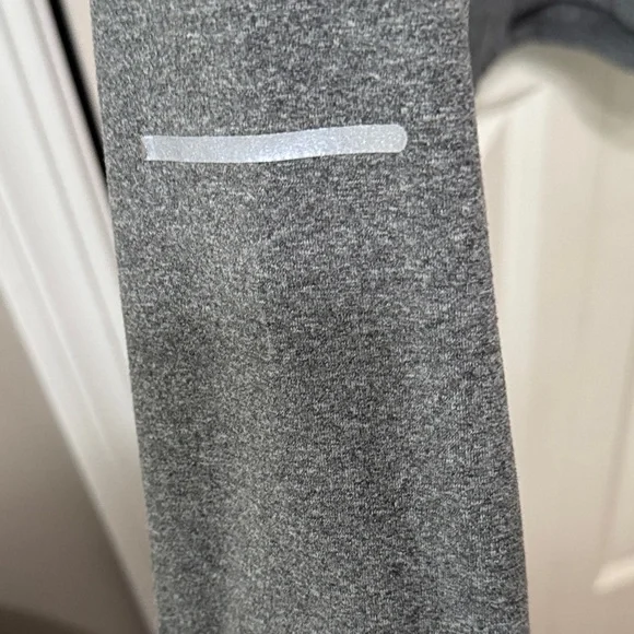 Nike NWOT❤️ Charcoal Quarter Zip Pullover with Orange Accent. - Picture 2 of 9